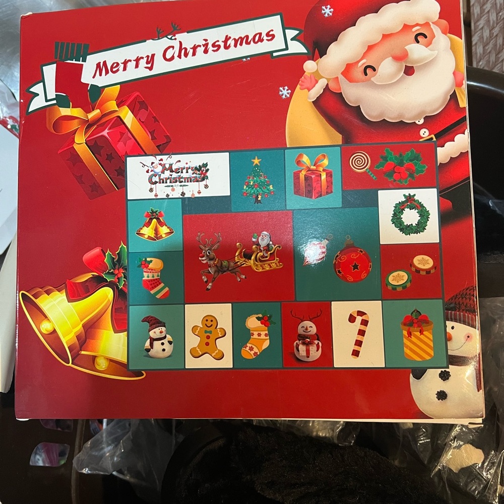 Advent calendar, new and wrapped closed